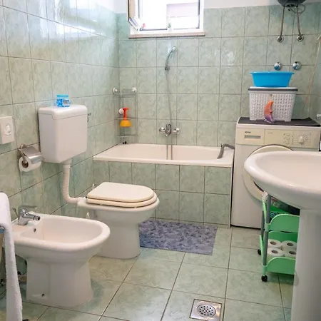 Tina Free Parking&bikes Apartman Rovinj